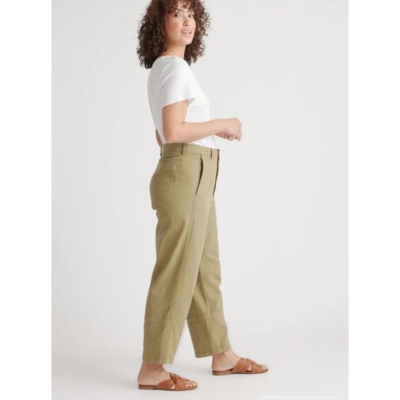 Quince Olive Cropped Pants - Picture 2 of 8